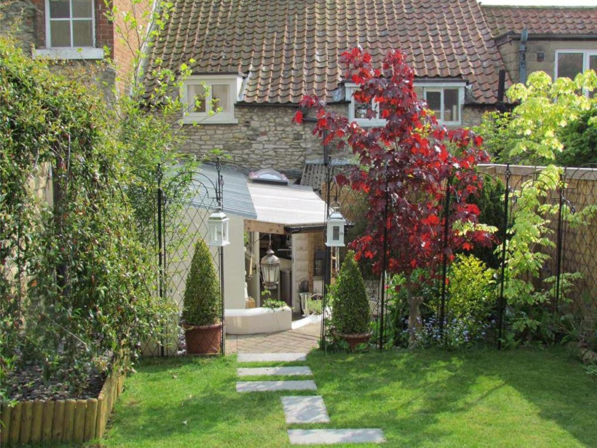 Lavender Cottage, Grade 2 Listed Period Stone Built Cottage In Pickering, North Yorkshire Buitenkant foto