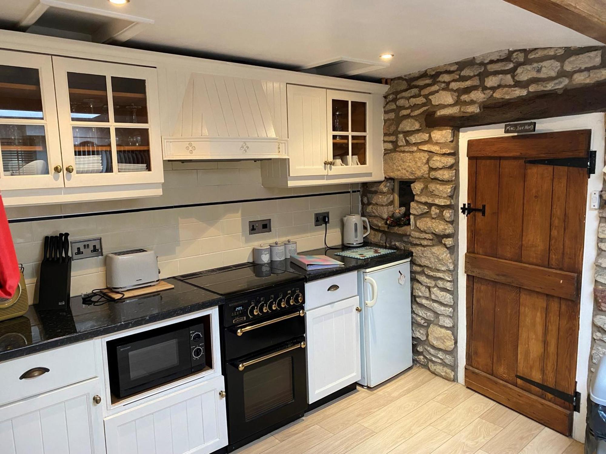 Lavender Cottage, Grade 2 Listed Period Stone Built Cottage In Pickering, North Yorkshire Buitenkant foto